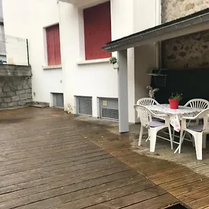 https://petite-maison-proche-du-centre-ville-avec-parking.midi-pyreneeshotels.com