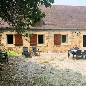 https://maison-chaleureuse-a-la-campagne.midi-pyreneeshotels.com