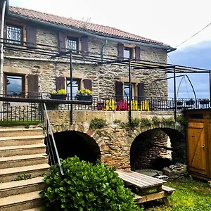 https://chambre-du-domaine-de-lolivier.hotels-rhonealpes.com