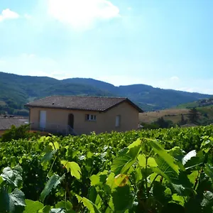 https://gite-du-domaine-de-la-milleranche.hotels-rhonealpes.com